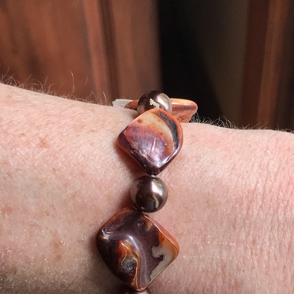 Shell bracelet - Picture 2 of 2